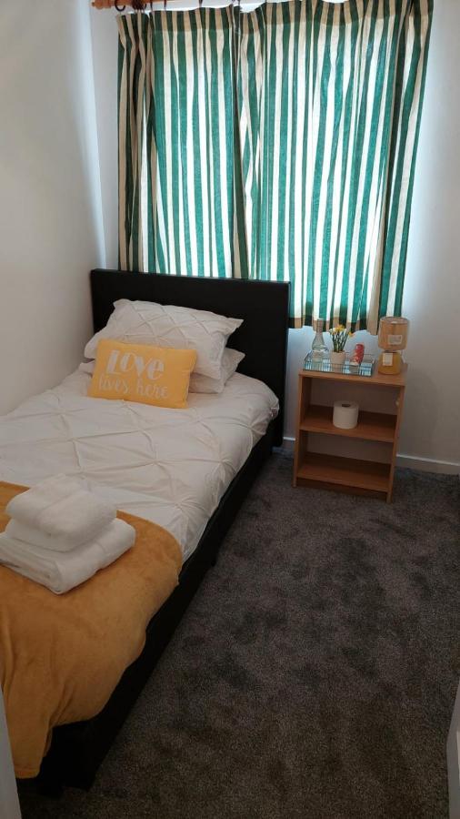 Farnworth Lizras Bed & Breakfast エクステリア 写真